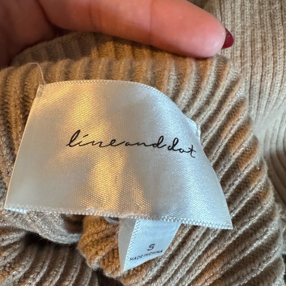 Line + Dot Latte Ottoman Ribbed Sweater Dress Small Long Sleeve Mini Chic - Picture 5 of 8